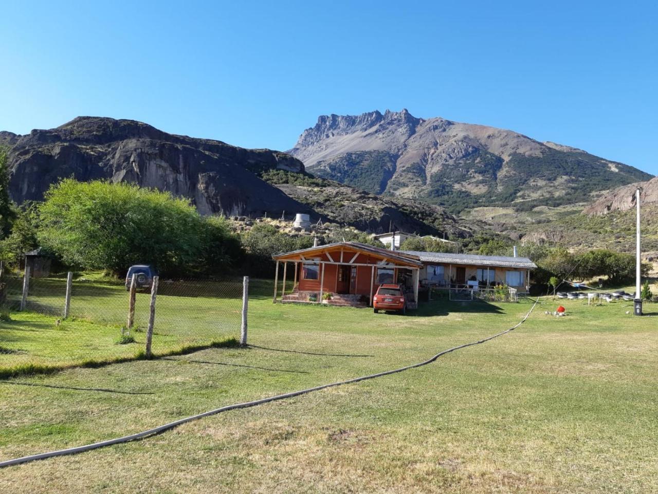 Hospedaje El Juncal Appartement Puerto Ingeniero Ibanez Buitenkant foto